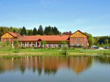 照片: Parkrestaurant im Hofgut Winnerod